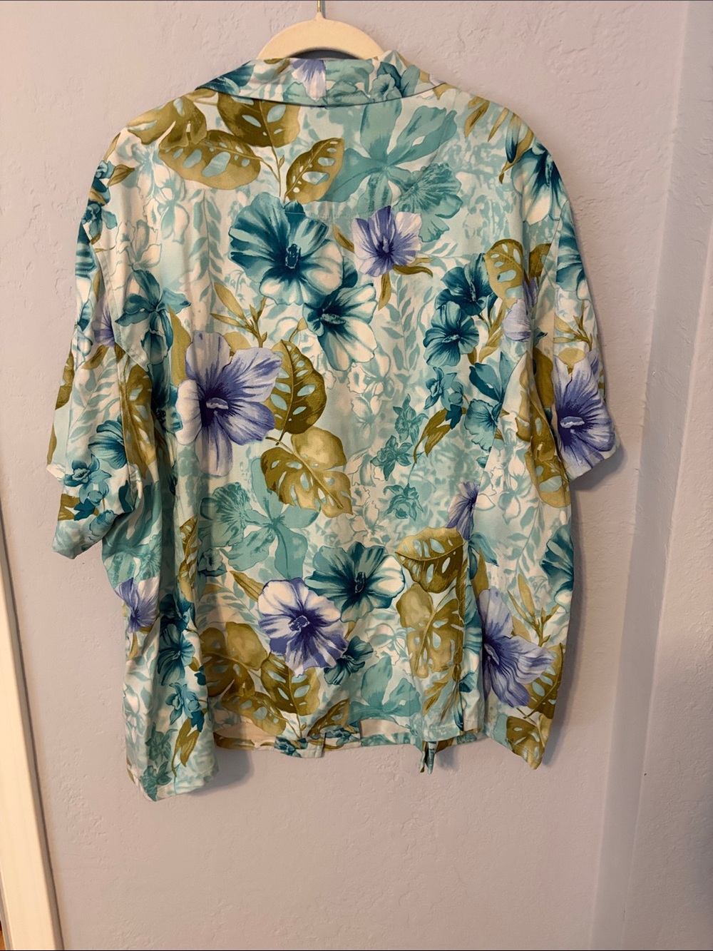 Women’s Floral Button-Down Shirt — Teal & Olive - Picture 2 of 8